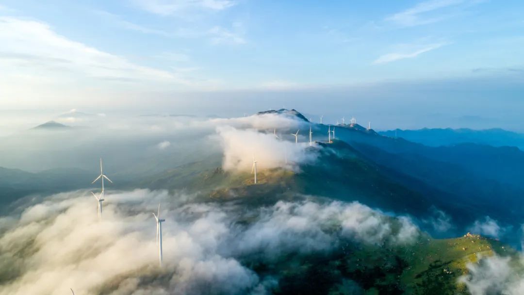 儲能產(chǎn)業(yè)蘊(yùn)藏大“風(fēng)口” 萬億級新賽道打開 深圳加速推進(jìn)電化學(xué)儲能產(chǎn)業(yè)創(chuàng)新發(fā)展